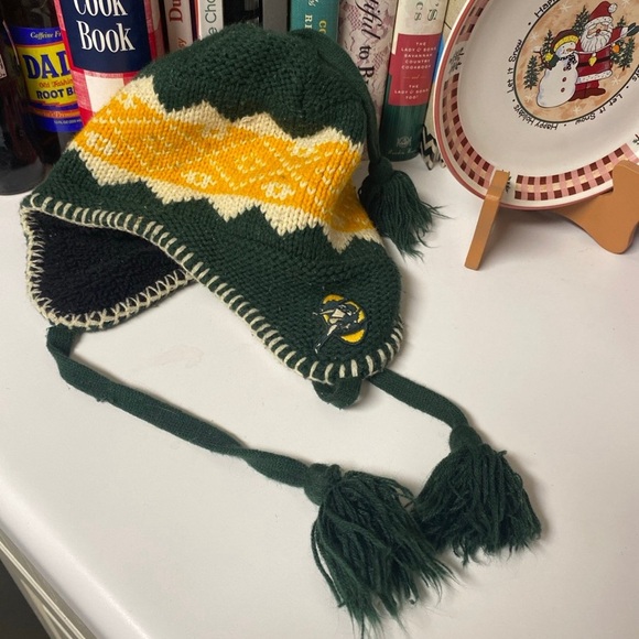 Green Bay Packers 47 Brand NFL Team Apparel Ear Flap Beanie Hat - Picture 1 of 6